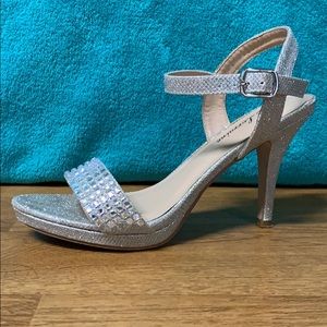 Size 7 • L Lorraine sparkly heel — worn once